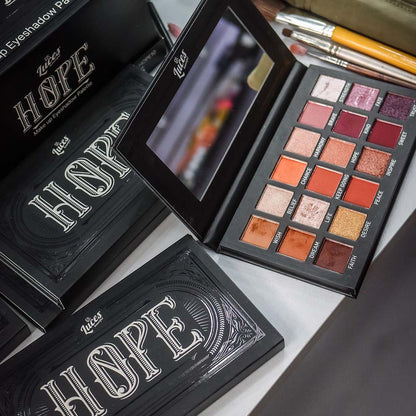 Paleta Para Sombras HOPE - Luces Beautiful